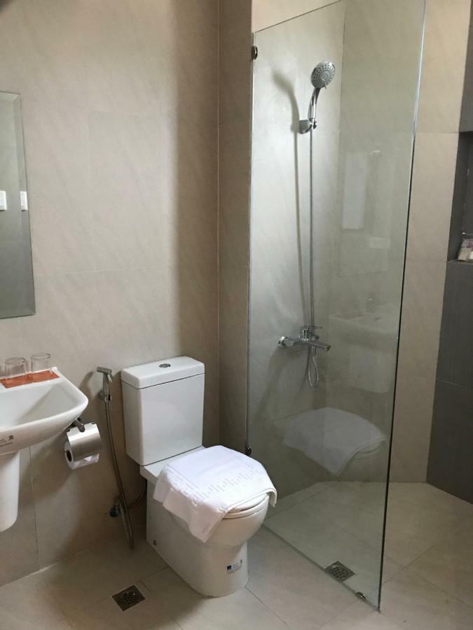 Maxx Hotel Ortigas Pasig City Екстериор снимка