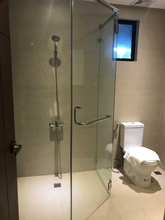 Maxx Hotel Ortigas Pasig City Екстериор снимка